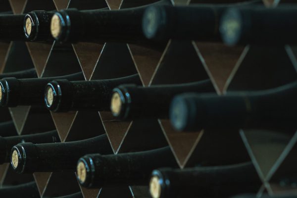 Vinos estanterías